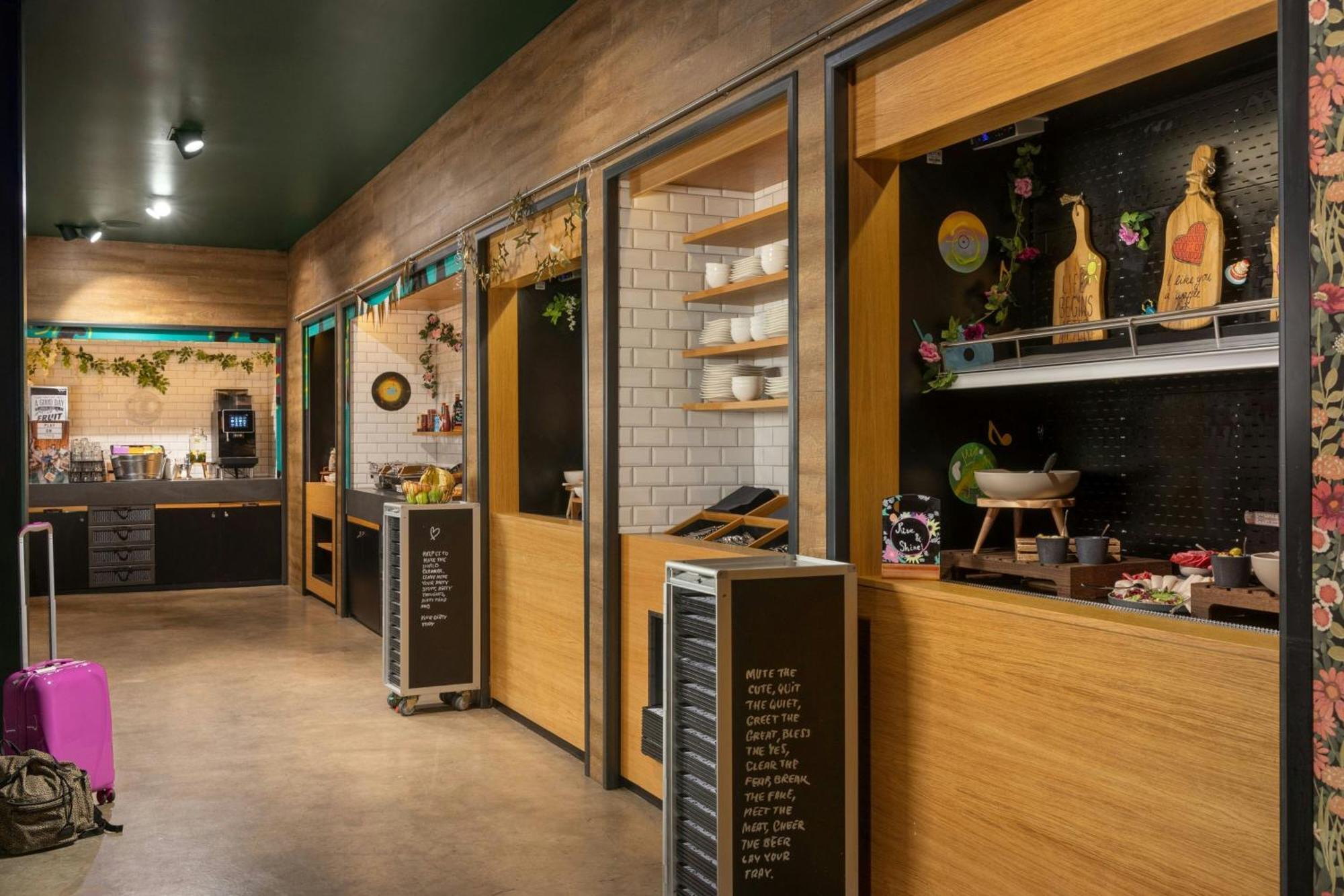 Moxy Merchant City 4* Glasgow