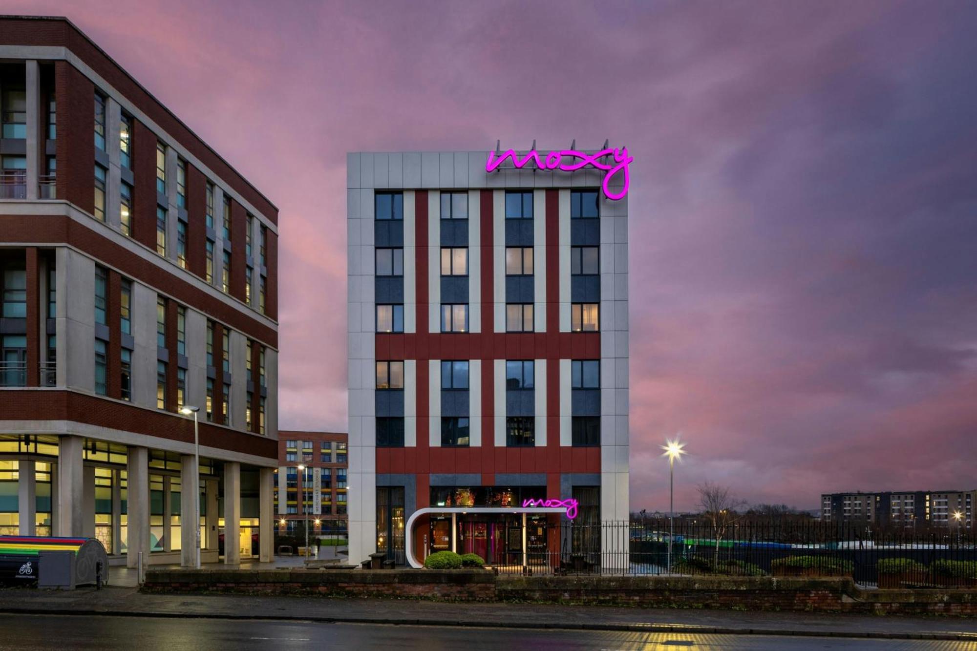 Hotel Moxy Merchant City 4*