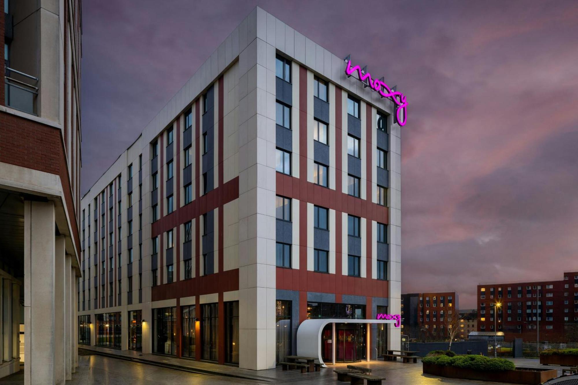 Moxy Merchant Отель 4*